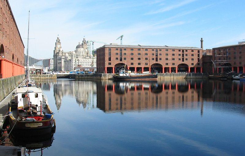 Il Royal Albert Dock di Liverpool , Liverpool Podcast - Loquis